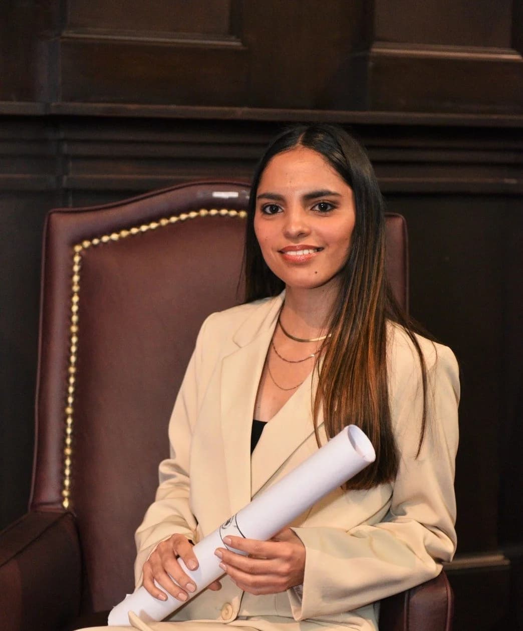 Dr. Fabiana Veron